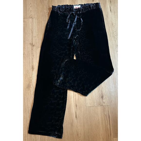 Johnny Was Pants - NWT $258 Johnny Was Biya Louisa Black Velvet Silk Floral Wide Leg Pants-Size M